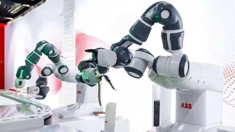 全球服务业机器人需求正在不断增加-机器人注塑模具